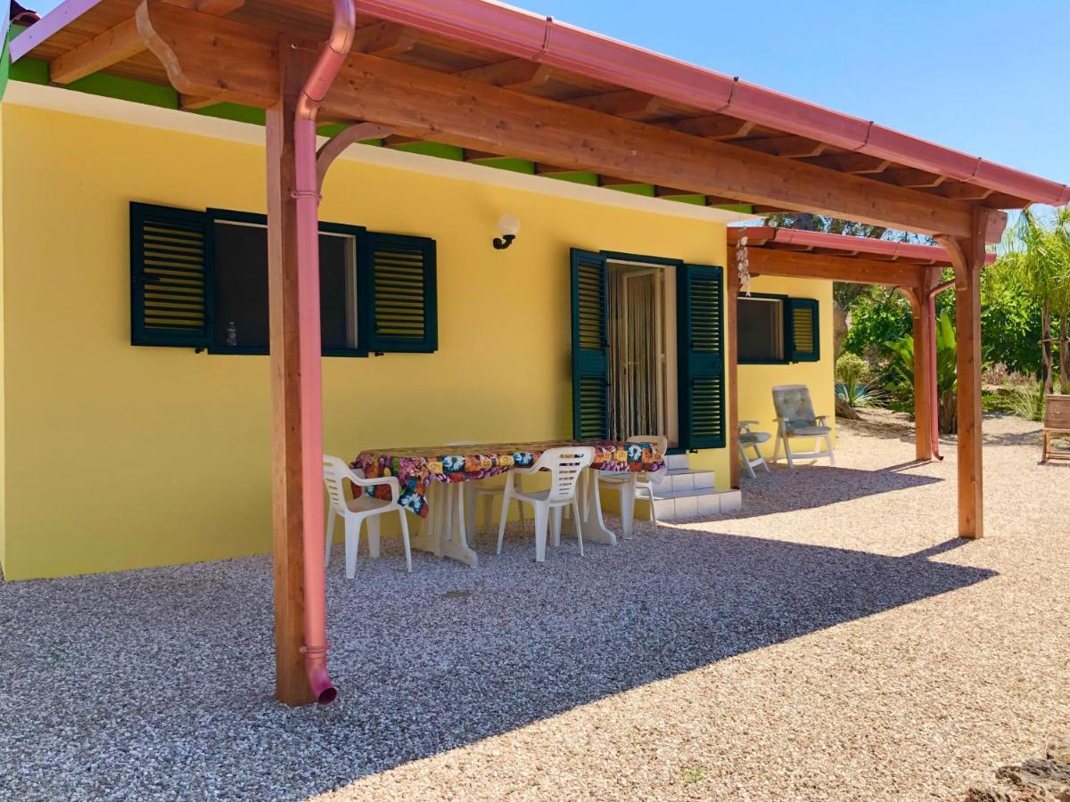Villette Vacanze - Vie Russe Marina Di Pescoluse Kültér fotó